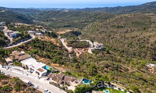 Villa de luxe espagnole intemporelle avec vue panoramique sur la mer à vendre dans une urbanisation sécurisée de Marbella - Benahavis 71568 