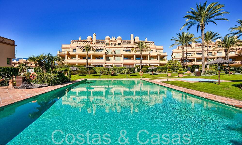 Superbe appartement à vendre dans un complexe de golf 5 étoiles sur le New Golden Mile à Benahavis - Marbella 71627