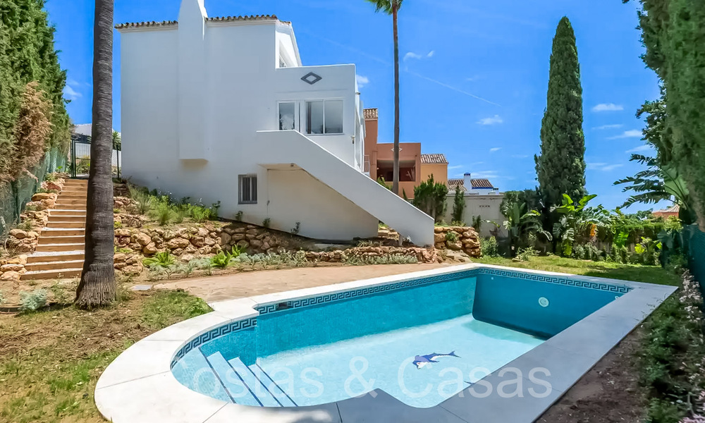 Maison de ville jumelée avec vue sur la mer à vendre juste à l'est du centre de Marbella 71784