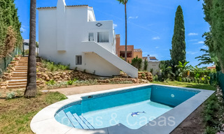 Maison de ville jumelée avec vue sur la mer à vendre juste à l'est du centre de Marbella 71784 