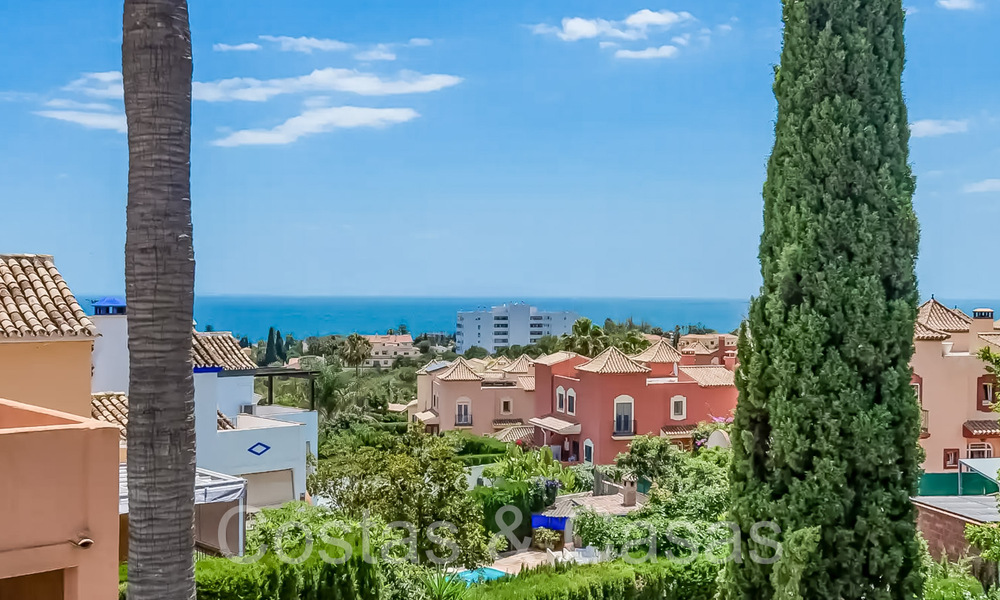 Maison de ville jumelée avec vue sur la mer à vendre juste à l'est du centre de Marbella 71787