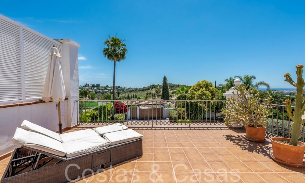 Villa de luxe de caractère à vendre dans une urbanisation privilégiée à Benahavis - Marbella 71820