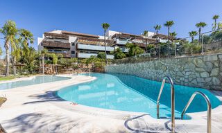 Appartement de golf moderne à vendre dans le prestigieux complexe 5* Los Flamingos Golf Resort au Nouveau Golden Mile, Marbella - Benahavís 71684 