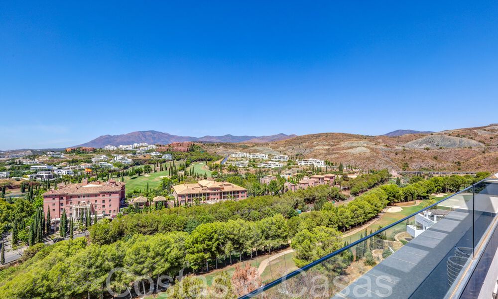 Appartement de golf moderne à vendre dans le prestigieux complexe 5* Los Flamingos Golf Resort au Nouveau Golden Mile, Marbella - Benahavís 71713