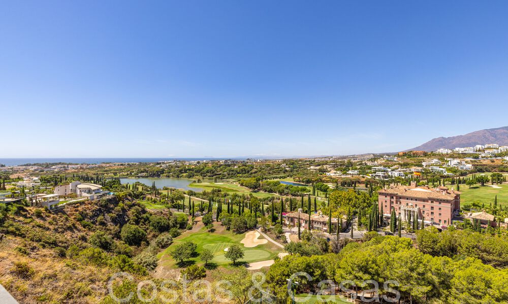 Appartement de golf moderne à vendre dans le prestigieux complexe 5* Los Flamingos Golf Resort au Nouveau Golden Mile, Marbella - Benahavís 71724