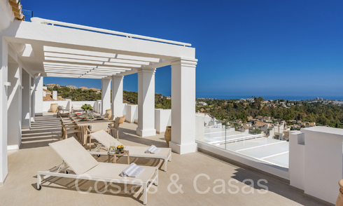 Penthouse contemporain de luxe méditerranéen à vendre avec vue panoramique à Nueva Andalucia, Marbella 72112