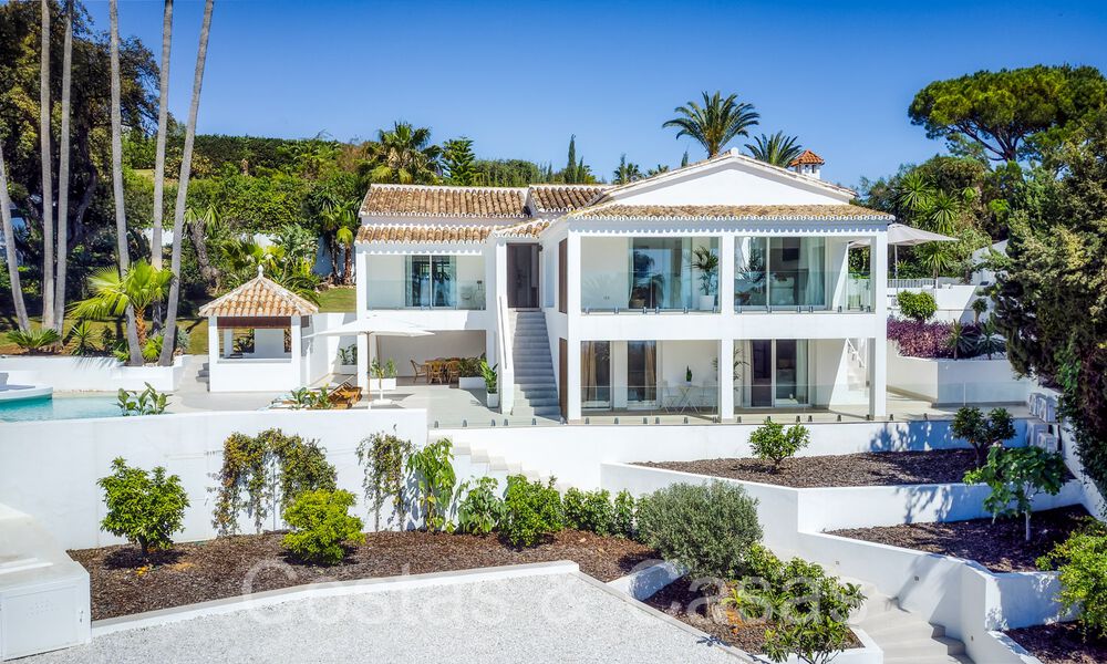 Villa de luxe méditerranéenne à vendre avec grand jardin et un cottage, avec vue sur la mer, proche des commodités à l'Est de Marbella 72087