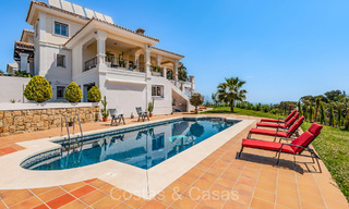 Majestueuse villa de style méditerranéen à vendre, avec vue sur la mer, dans un environnement naturel à l'est du centre de Marbella 72172 