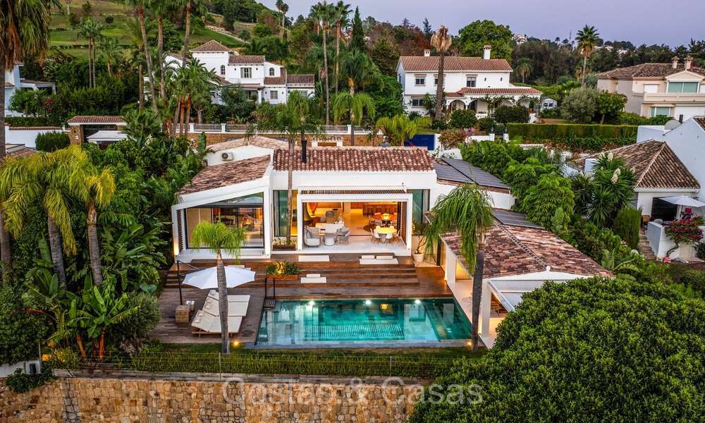 Villa de luxe élégamment rénovée à vendre, adjacente au terrain de golf de Nueva Andalucia, Marbella 72294