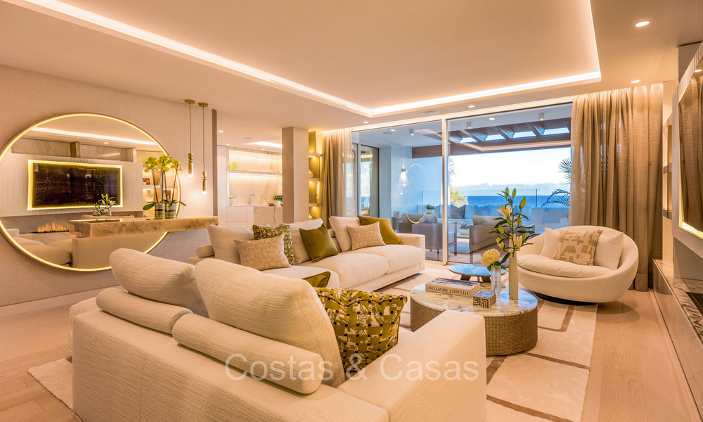 Penthouse de prestige avec vue frontale sur la mer à vendre, première ligne de plage à Puente Romano, Golden Mile, Marbella 72341