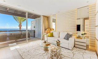 Penthouse de prestige avec vue frontale sur la mer à vendre, première ligne de plage à Puente Romano, Golden Mile, Marbella 72381 