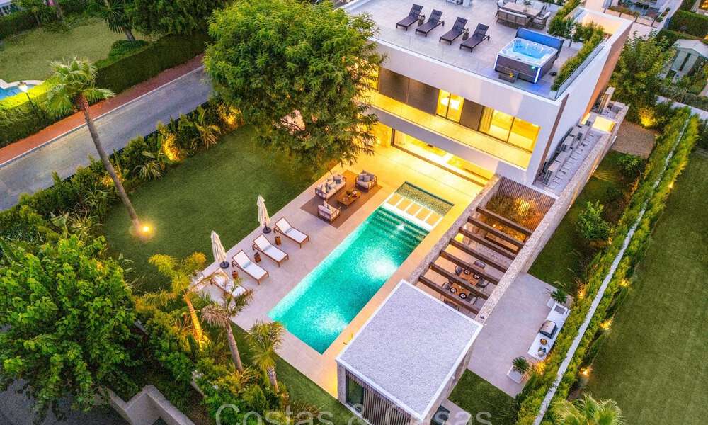 Nouvelle villa de luxe ultramoderne à vendre, à quelques pas de la plage de San Pedro, Marbella 72481