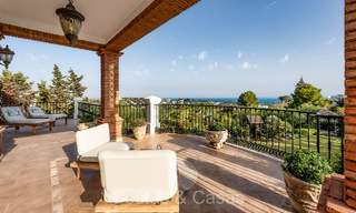 Majestueuse villa de style traditionnel à vendre, avec vue panoramique sur la mer à Marbella - Benahavis 72524 