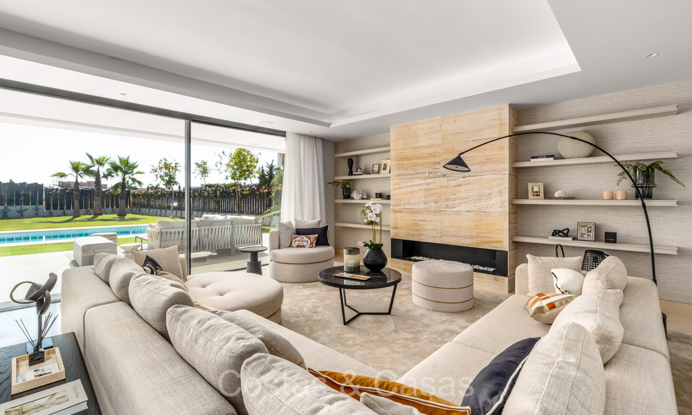 Villa au design sophistiqué dans une communauté fermée exclusive sur le Golden Mile de Marbella 72582