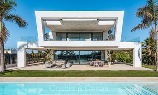 Villa au design sophistiqué dans une communauté fermée exclusive sur le Golden Mile de Marbella 72584 