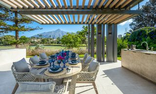 Villa de charme architecturale à vendre, en première ligne du golf de Las Brisas à Nueva Andalucia, Marbella 72648 