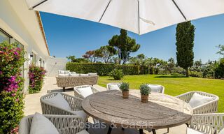 Villa méditerranéenne de plain-pied à vendre en bordure du parcours de golf Aloha à Nueva Andalucia, Marbella 72818 