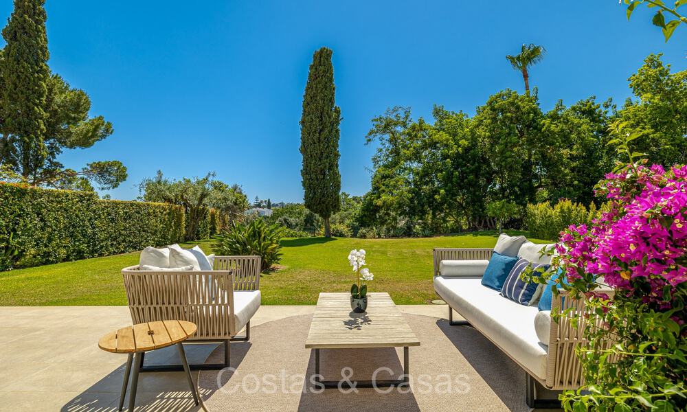 Villa méditerranéenne de plain-pied à vendre en bordure du parcours de golf Aloha à Nueva Andalucia, Marbella 72856