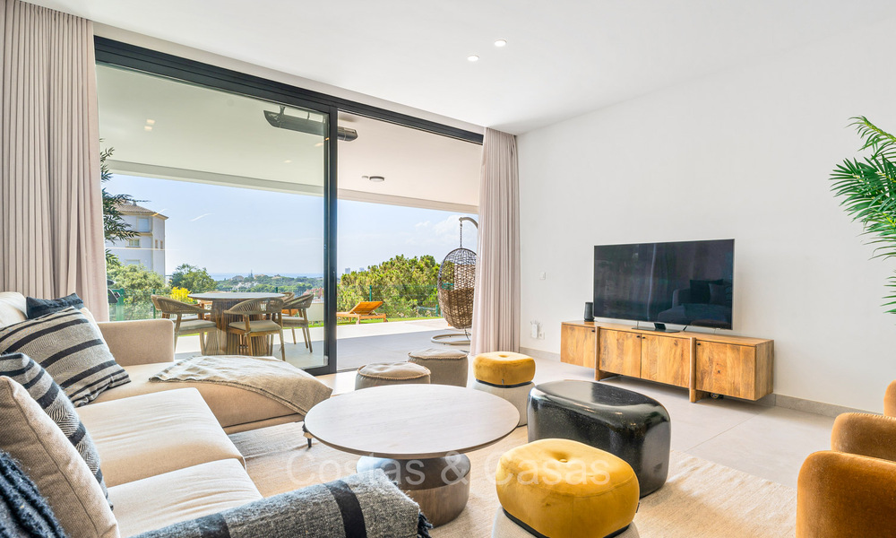 Appartement de jardin moderne et élégant prêt à emménager avec jardin privé et vue sur la mer à vendre à l'Est de Marbella 72729