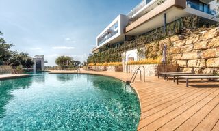 Appartement de jardin moderne et élégant prêt à emménager avec jardin privé et vue sur la mer à vendre à l'Est de Marbella 72739 