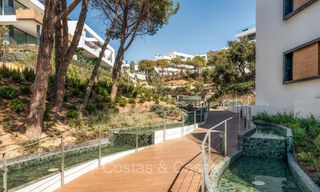 Appartement de jardin moderne et élégant prêt à emménager avec jardin privé et vue sur la mer à vendre à l'Est de Marbella 72742 