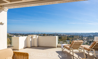 Luxueux appartement à vendre avec vue panoramique sur la mer dans un complexe de charme à Nueva Andalucia, Marbella 72907 