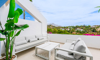 Prestigieux appartement rénové à vendre avec terrasse spacieuse dans le golf resort de La Quinta, Benahavis - Marbella 72968 