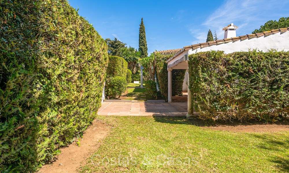 Charmante villa de luxe de plain-pied à vendre dans un quartier prestigieux, Est de Marbella 73001