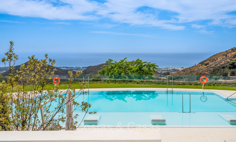 Prêt à emménager, appartement de jardin moderniste avec vue sur la mer à vendre, à quelques minutes en voiture du centre de Marbella 72891