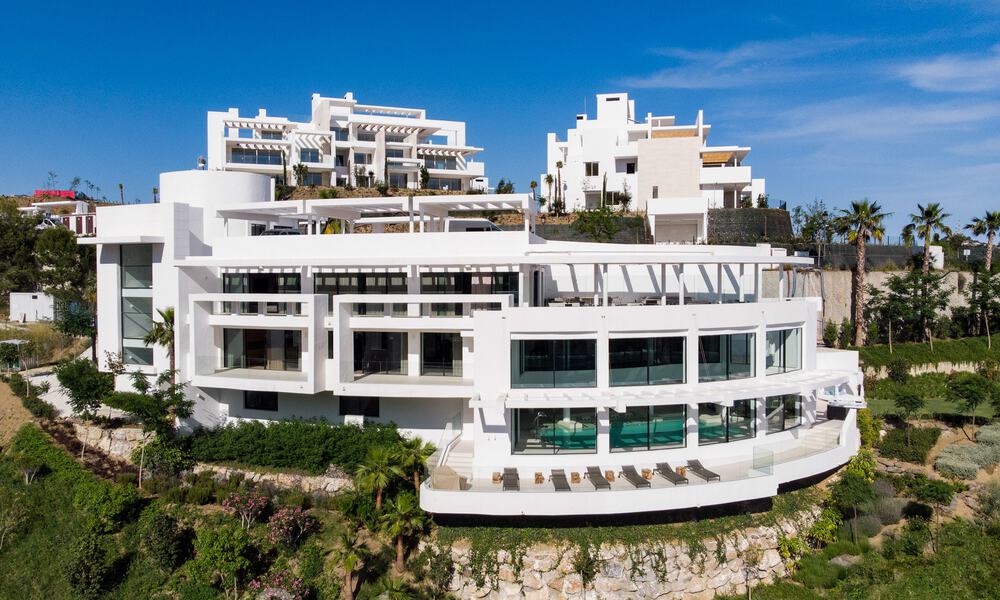 Prêt à emménager, appartement de jardin moderniste avec vue sur la mer à vendre, à quelques minutes en voiture du centre de Marbella 72894