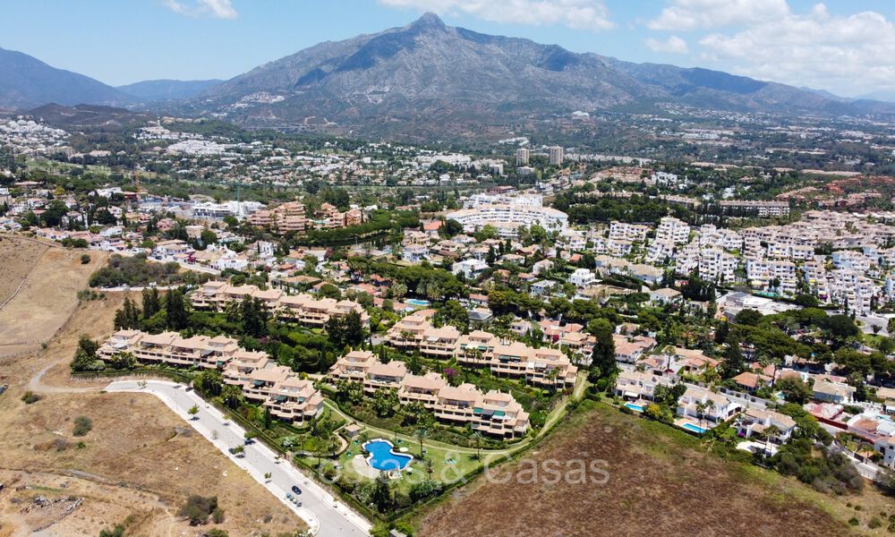 Appartement à vendre à distance de marche de Puerto Banus et de la plage à Nueva Andalucia, Marbella 73076