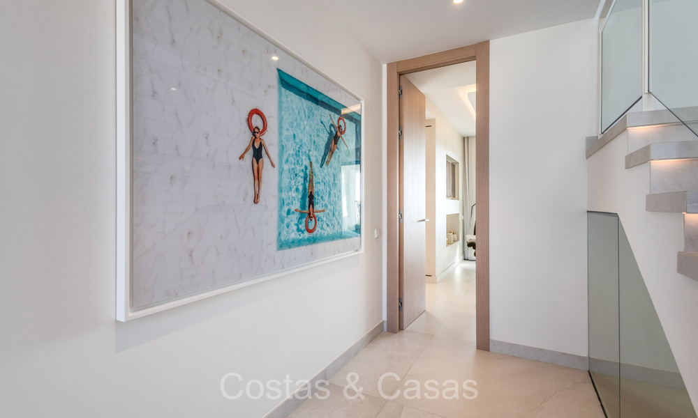 Maison de luxe sophistiquée et minimaliste à vendre dans un complexe prestigieux à Nueva Andalucia, Marbella 73141