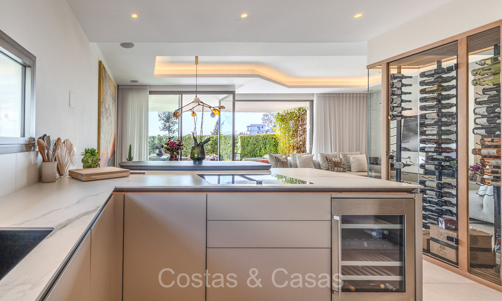 Maison de luxe sophistiquée et minimaliste à vendre dans un complexe prestigieux à Nueva Andalucia, Marbella 73154