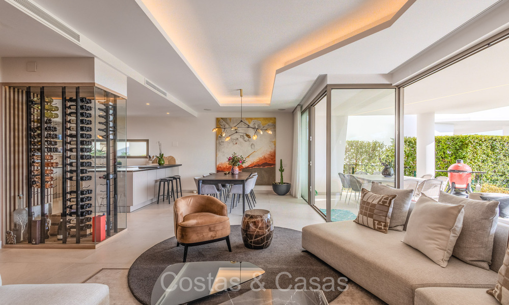 Maison de luxe sophistiquée et minimaliste à vendre dans un complexe prestigieux à Nueva Andalucia, Marbella 73158