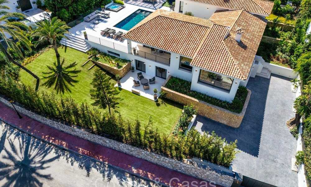 Villa de luxe sophistiquée dans un style architectural méditerranéen moderne à vendre à Nueva Andalucia, Marbella 73219