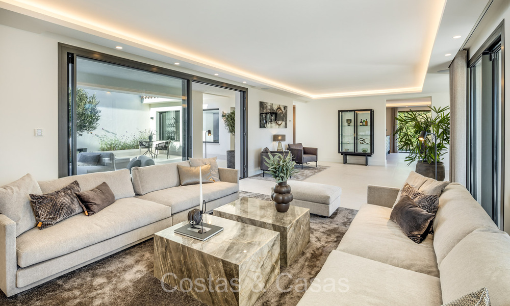 Villa de luxe sophistiquée dans un style architectural méditerranéen moderne à vendre à Nueva Andalucia, Marbella 73244