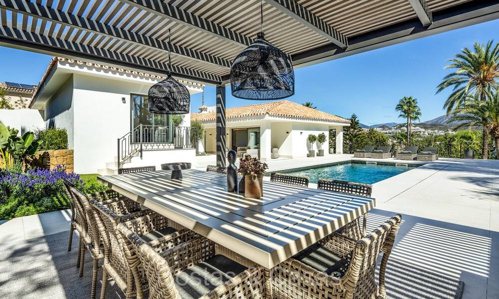 Villa de luxe sophistiquée dans un style architectural méditerranéen moderne à vendre à Nueva Andalucia, Marbella 73251