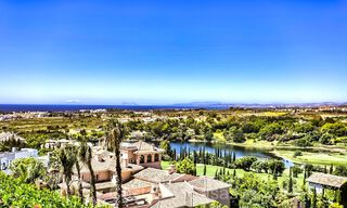 Villa de luxe sophistiquée sur plan à vendre, dans l'exclusif Los Flamingos Golf Resort 5* sur le New Golden Mile, Marbella - Benahavis 73327 