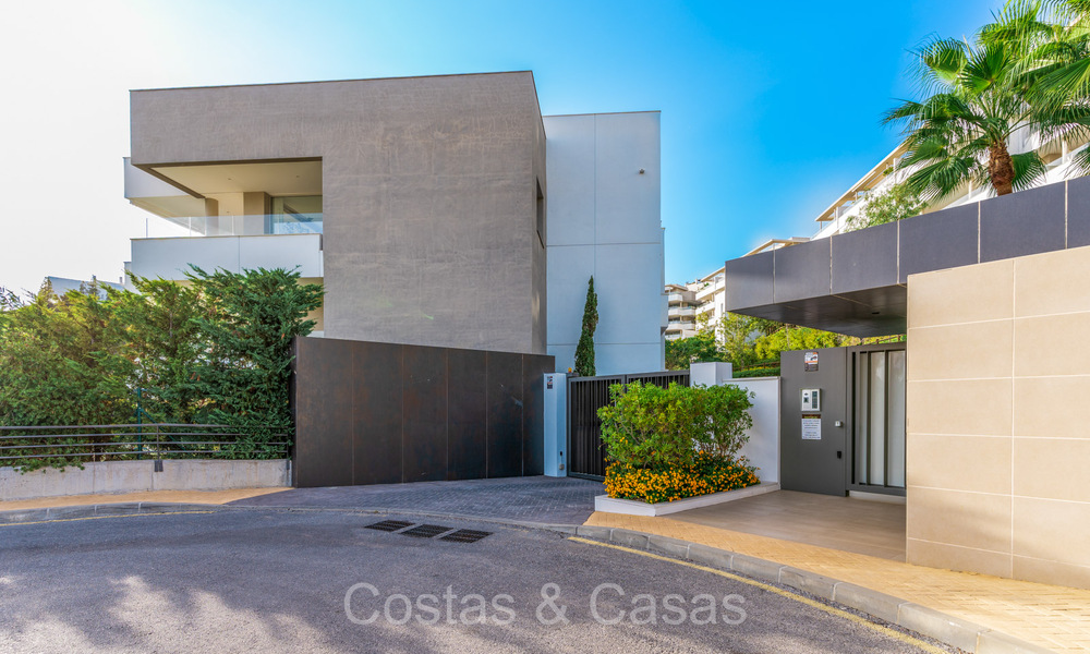 Prêt à emménager, appartement de luxe moderne à vendre à Benahavis - Marbella 73339