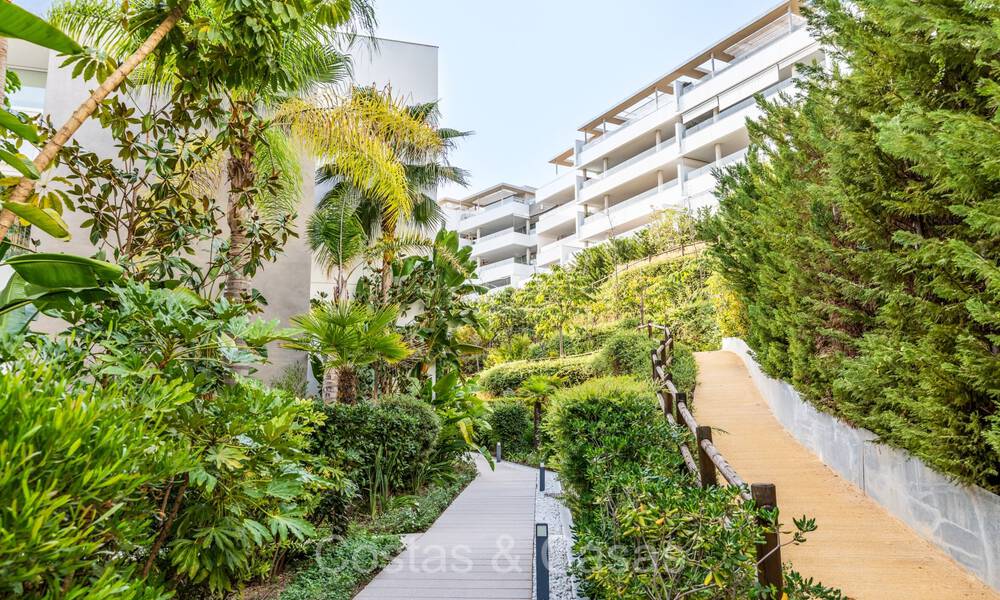 Prêt à emménager, appartement de luxe moderne à vendre à Benahavis - Marbella 73368