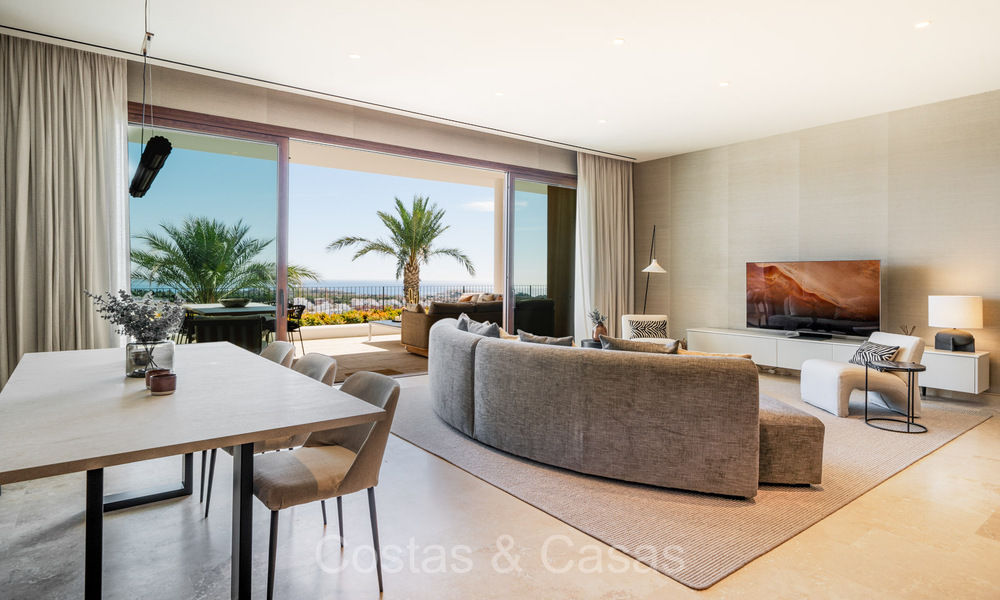 Appartement de luxe de première classe avec vue imprenable sur la mer à vendre dans un complexe de golf 5* à Casares, Costa del Sol 73384