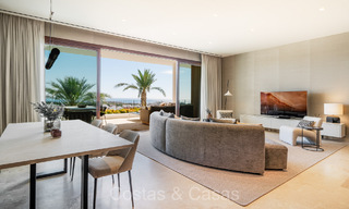 Appartement de luxe de première classe avec vue imprenable sur la mer à vendre dans un complexe de golf 5* à Casares, Costa del Sol 73384 