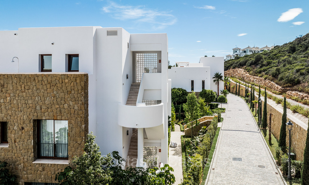 Appartement de luxe de première classe avec vue imprenable sur la mer à vendre dans un complexe de golf 5* à Casares, Costa del Sol 73388