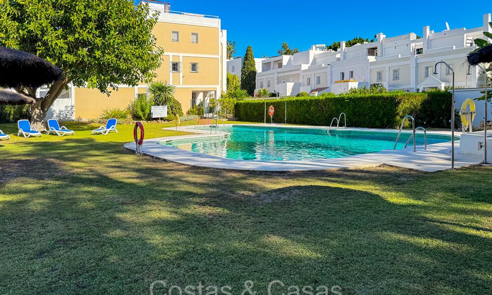 Appartement avec jardin rénové de qualité à vendre, adjacent à un parcours de golf de premier plan à La Quinta, Benahavis - Marbella 73564