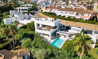 Belle villa de luxe moderne à vendre dans un quartier résidentiel privilégié sur le New Golden Mile entre Marbella et Estepona 73762 