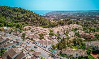 Belle villa contemporaine de style méditerranéen à vendre avec vue panoramique sur la mer dans les collines de Mijas, Costa del Sol 73640 