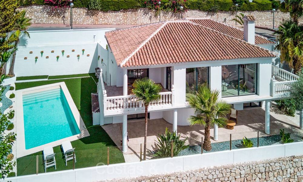 Belle villa contemporaine de style méditerranéen à vendre avec vue panoramique sur la mer dans les collines de Mijas, Costa del Sol 73645