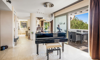 Penthouse moderne en première ligne de golf avec de belles vues sur le golf et la mer à vendre dans un complexe de golf 5* à Marbella - Benahavis 73962 