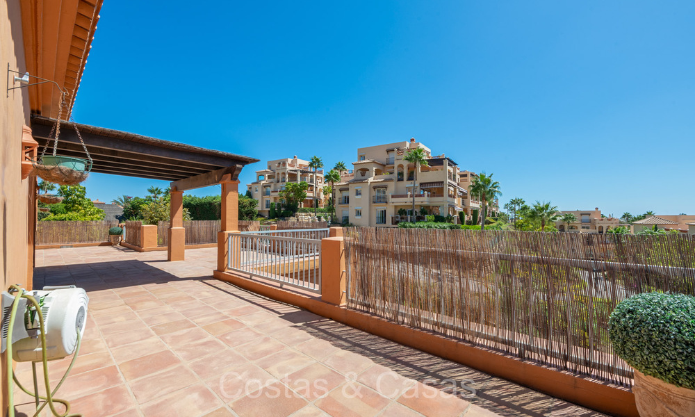 Magnifique penthouse d'angle avec des vues magnifiques à vendre dans un complexe fermé de Benahavis - Marbella 73738