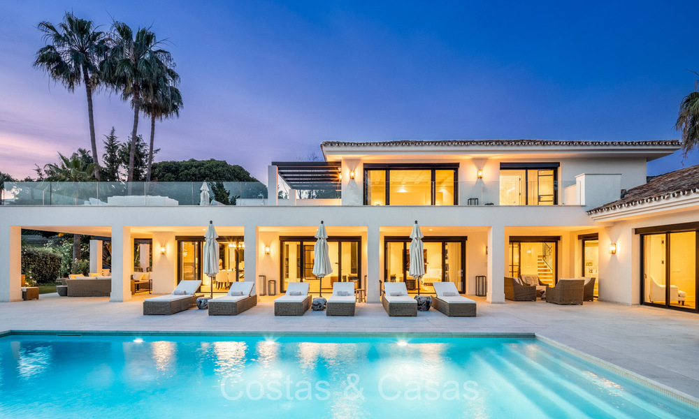 Villa méditerranéenne moderne luxueusement rénovée à vendre, en première ligne de golf à Nueva Andalucia, Marbella 73871